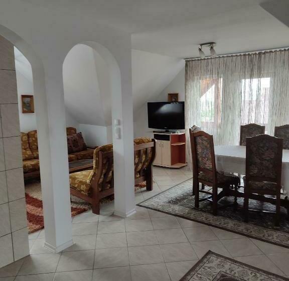 پانسیون Casa Irilen