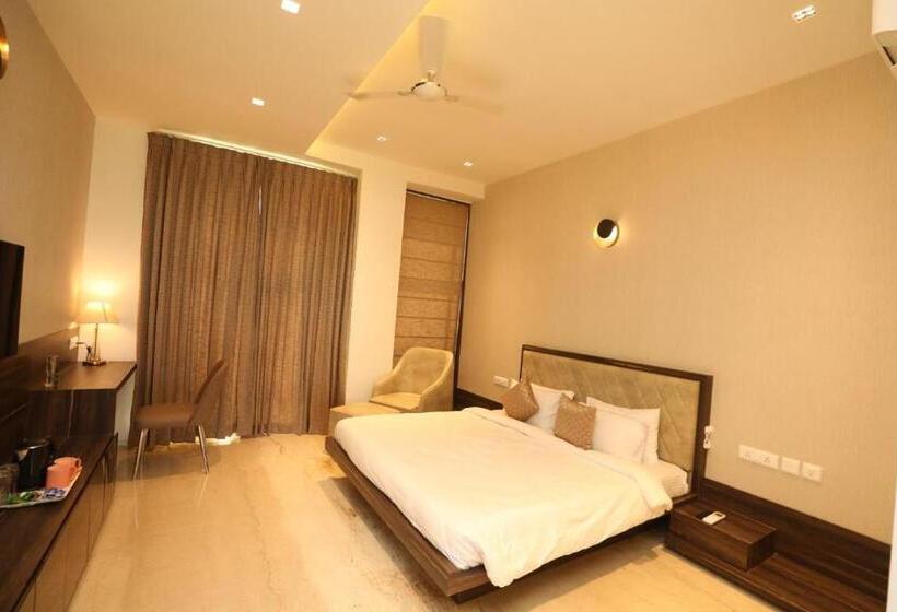 منتجع Vrr Astoria Hotel & Convention Center