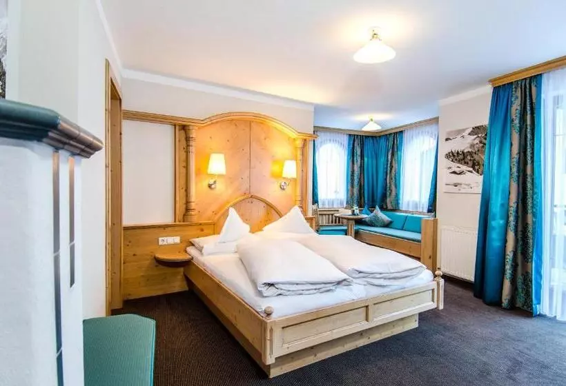 تختخواب و صبحانه Sporthotel Almhof