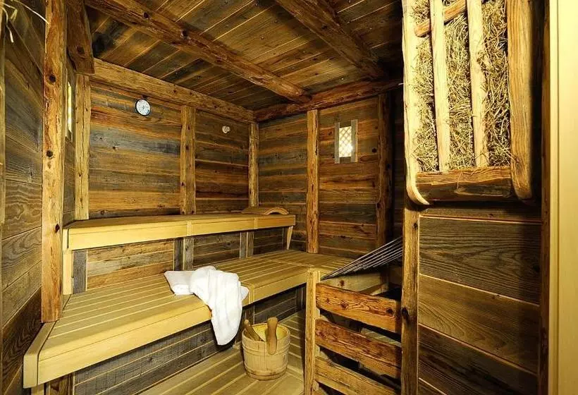 تختخواب و صبحانه Sporthotel Almhof