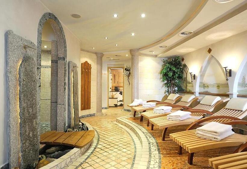 住宿加早餐  Sporthotel Almhof