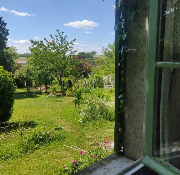 بنسيون La Maisonnette