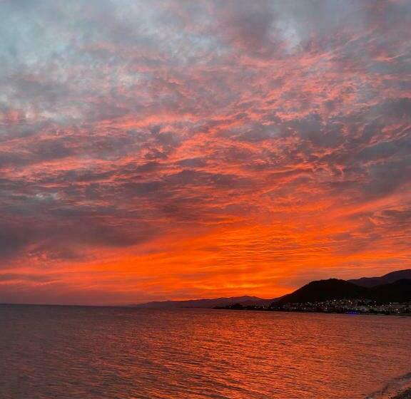 تختخواب و صبحانه Endemik Bungalov