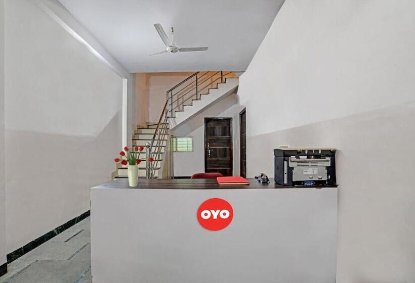 Flagship Hotel Saksham