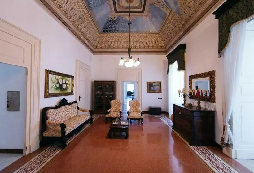 Majatalo Palazzo Scarciglia