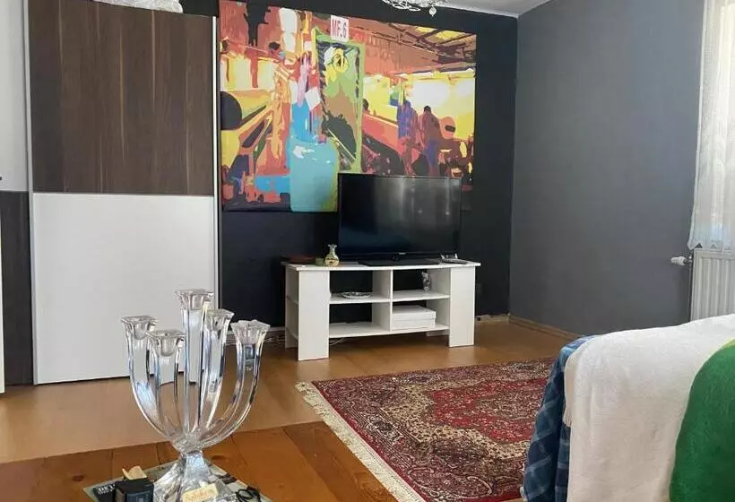 ベッドアンドブレックファースト Anita