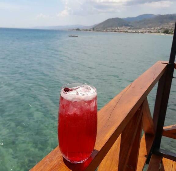 مبيت وإفطار Endemik Bungalov