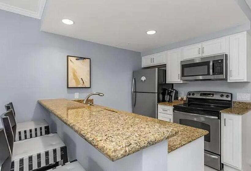 Clearwater Beach Resort Apartment With Oceanview