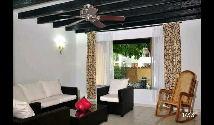 פנסיון Roomis Cartagena