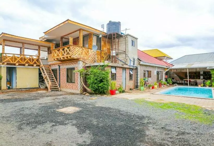 Arusha Safari Hostel