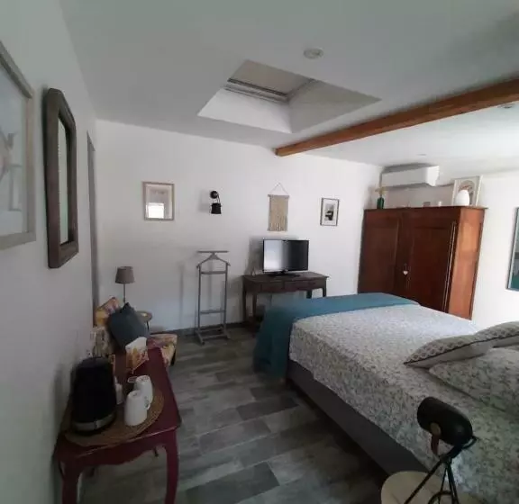 تختخواب و صبحانه La Colinière, Chambre D Hôtes