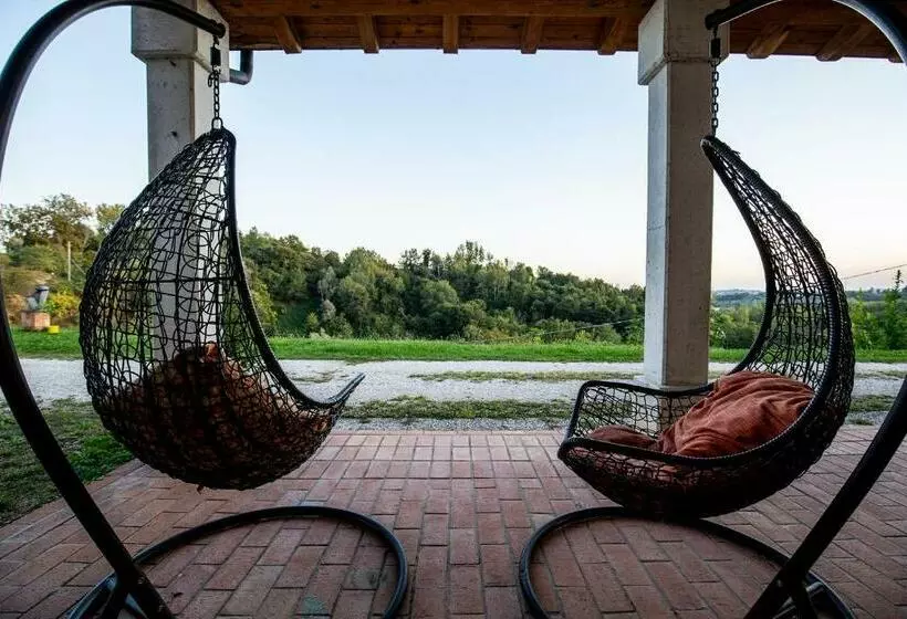 ホテル Agriturismo Valbarè