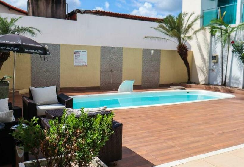 Отель Gênova Palace