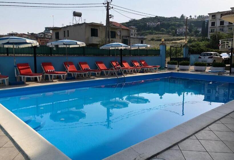 هتل Relax Apartment &