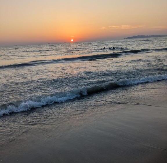 هتل Relax Apartment &