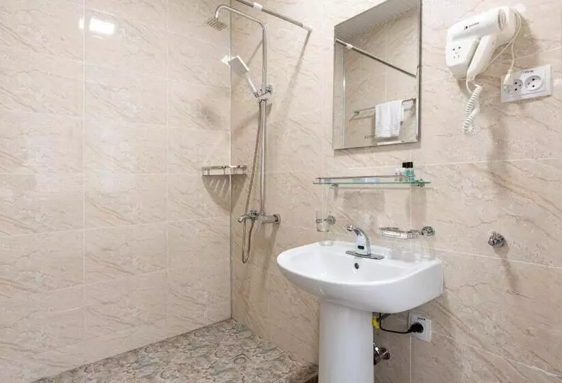 Shahzoda Grand Hotel   Best Hotel Award Winner