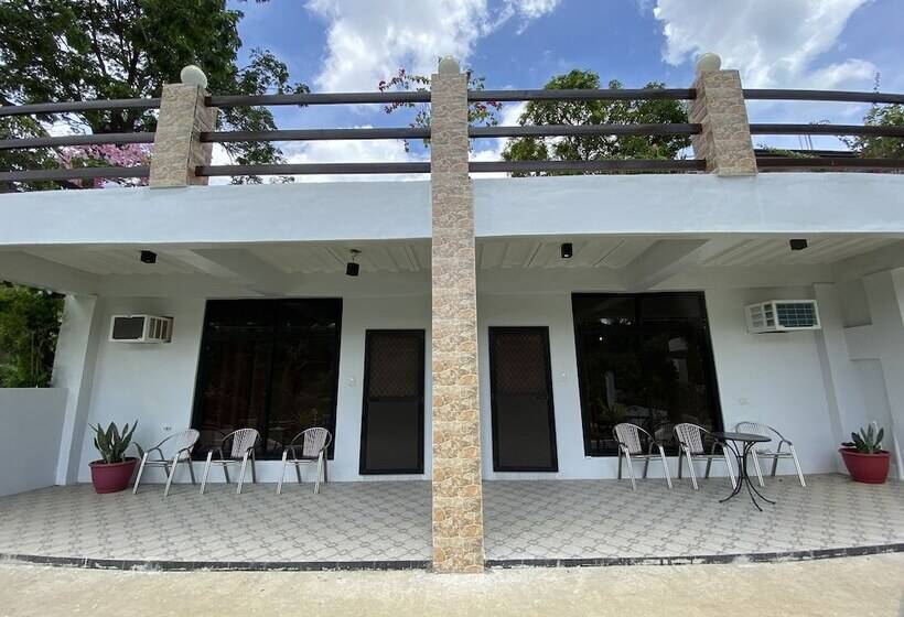 Ilawoods Resort And Sanctuary By Cocotel