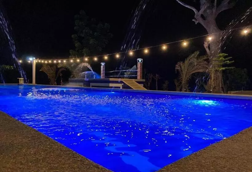 Ilawoods Resort And Sanctuary By Cocotel