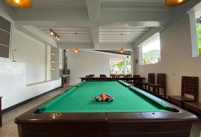 Ilawoods Resort And Sanctuary By Cocotel