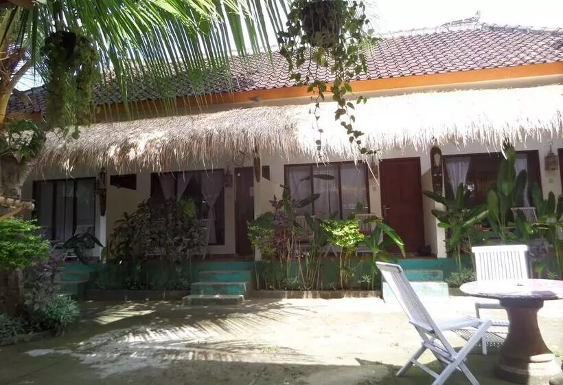 Majatalo Salty Sea Guesthouse