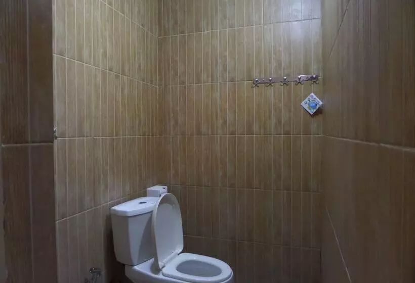 Majatalo Salty Sea Guesthouse