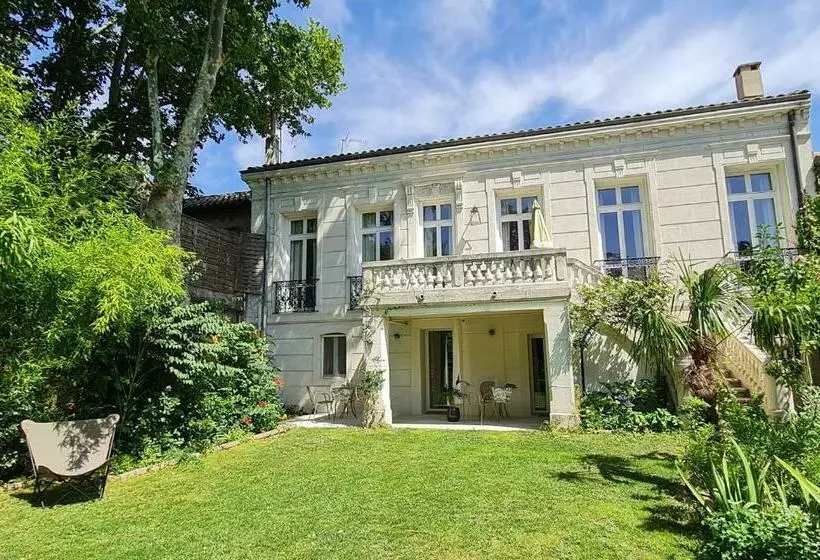 ペンション Villa Aigarden Maison D Hôtes