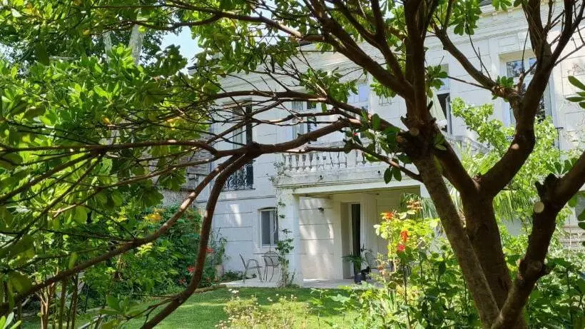 ペンション Villa Aigarden Maison D Hôtes