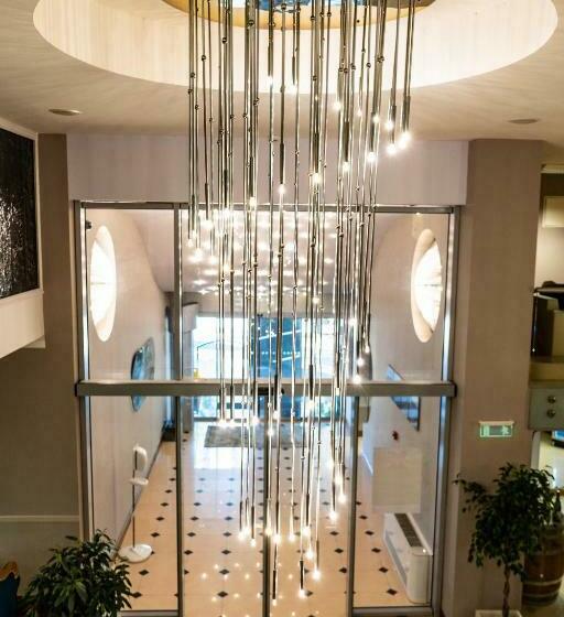 Otel хотел скалите, Skalite