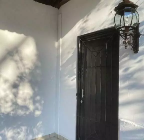 ホテル Cabañas El Sabinito