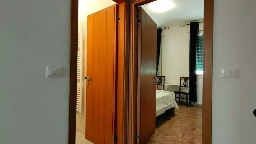 پانسیون Goldmine Guest House 2