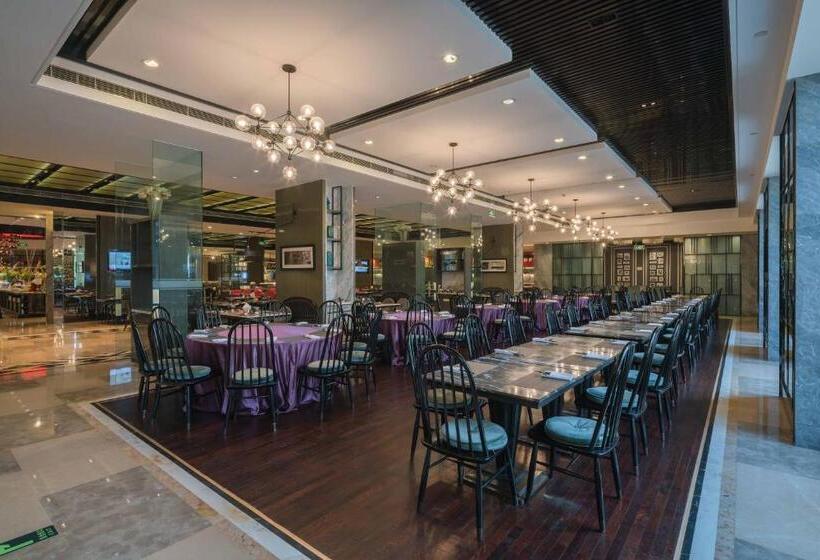 בית מלון כפרי Happiness