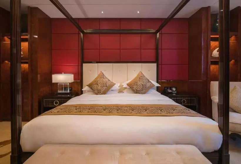 בית מלון כפרי Happiness