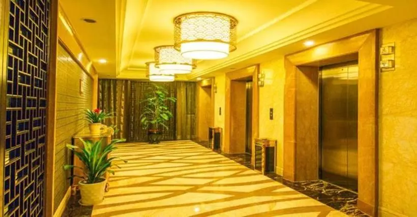 Отель Prelude Huafu