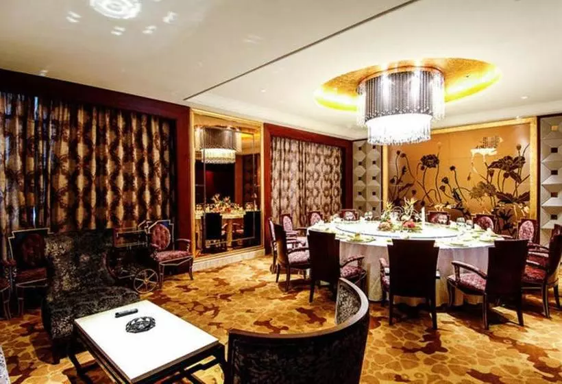 Отель Prelude Huafu