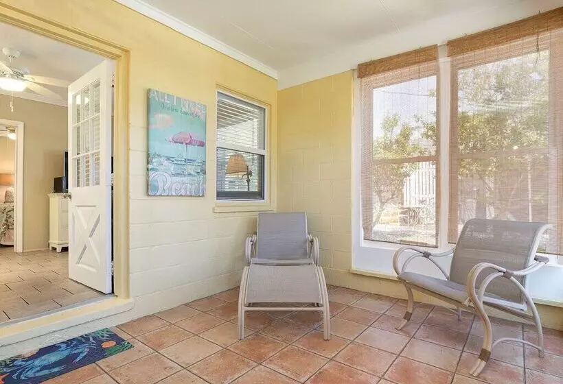 Captains Quarters B