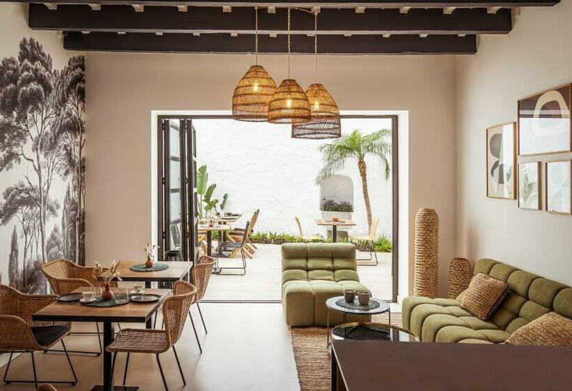 El Consul Mao   Hotel Boutique