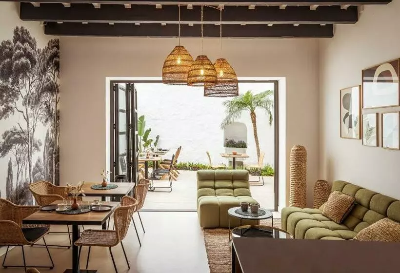 El Consul Mao   Hotel Boutique