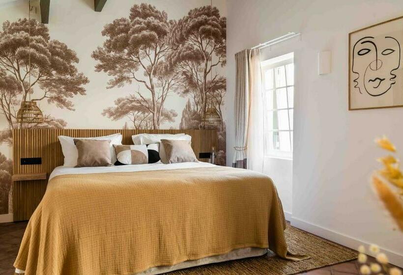 El Consul Mao   Hotel Boutique