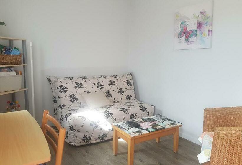 بنسيون 1er Etage Privatif Dans Une Maison