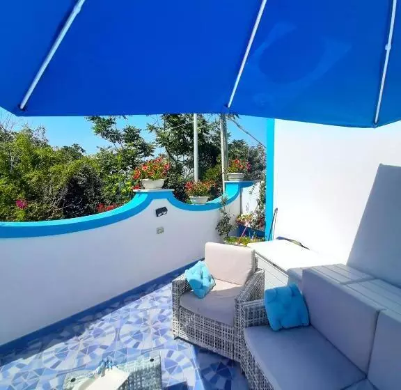 ペンション Santa Margherita Suite   Chiaiolella