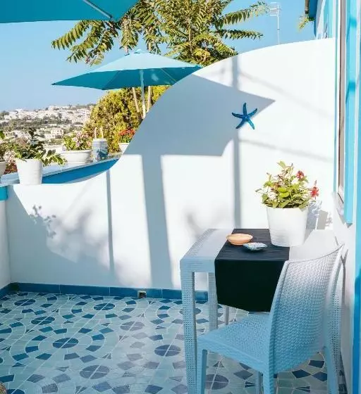 ペンション Santa Margherita Suite   Chiaiolella