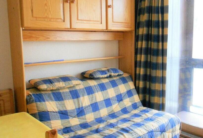 Appartement Tout Confort Skis Aux Pieds Avec Balcon Et Piscine Chauffée   Fr 1 267 210