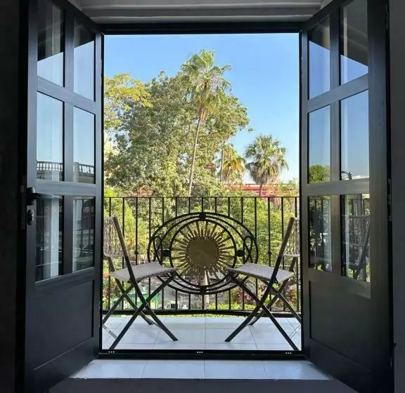 هتل Boutique Casa Degollado