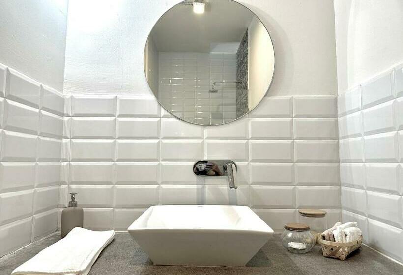 هتل Boutique Casa Degollado