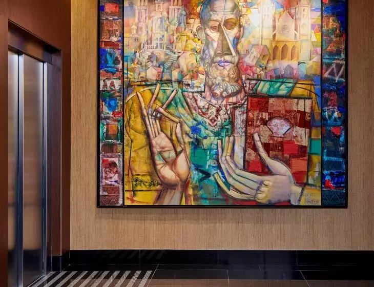 هتل Mypalace León