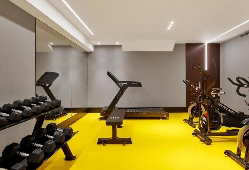 Отель Mypalace León