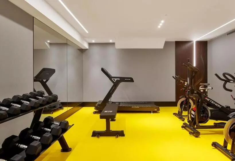 هتل Mypalace León