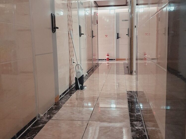 ペンション Irich House