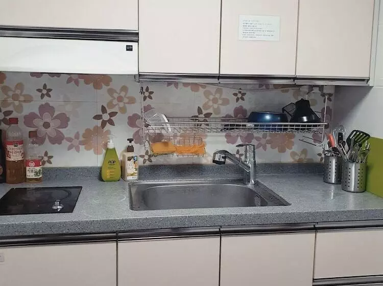 ペンション Irich House