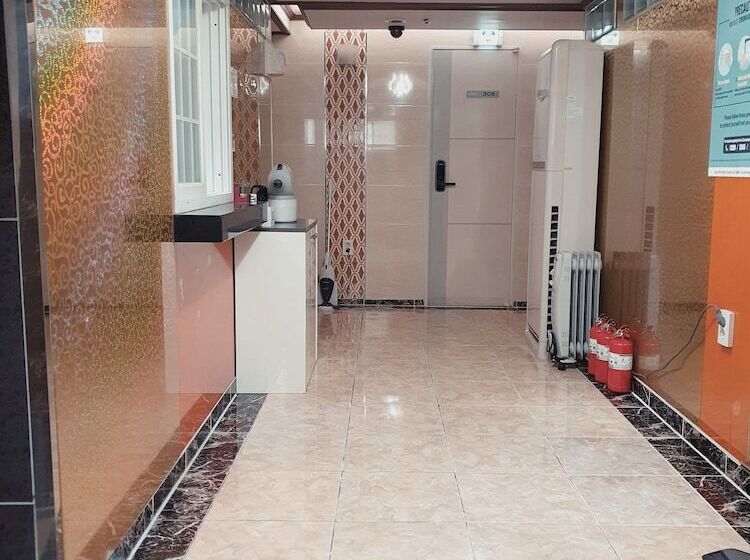 ペンション Irich House